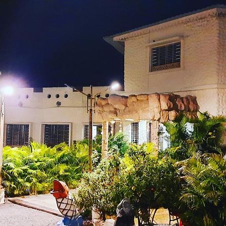 Royal Karhandla Resort Umred Exterior photo