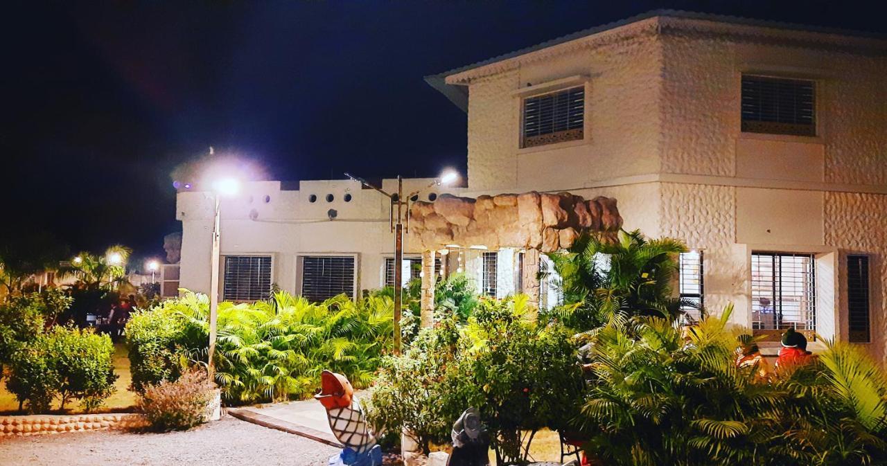Royal Karhandla Resort Umred Exterior photo